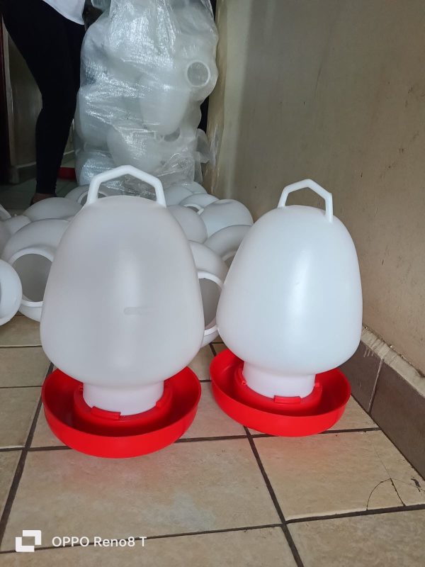 Farmbase 7 ltr drinkers - Image 2